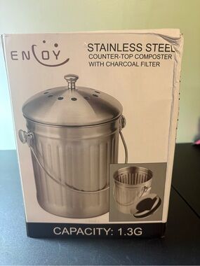 Stainless Steel Countertop Composter - Silver